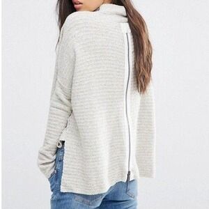 Free People Womens Arctic Fox Sweater Size L Grey Back Zip Oversized Mock Neck
